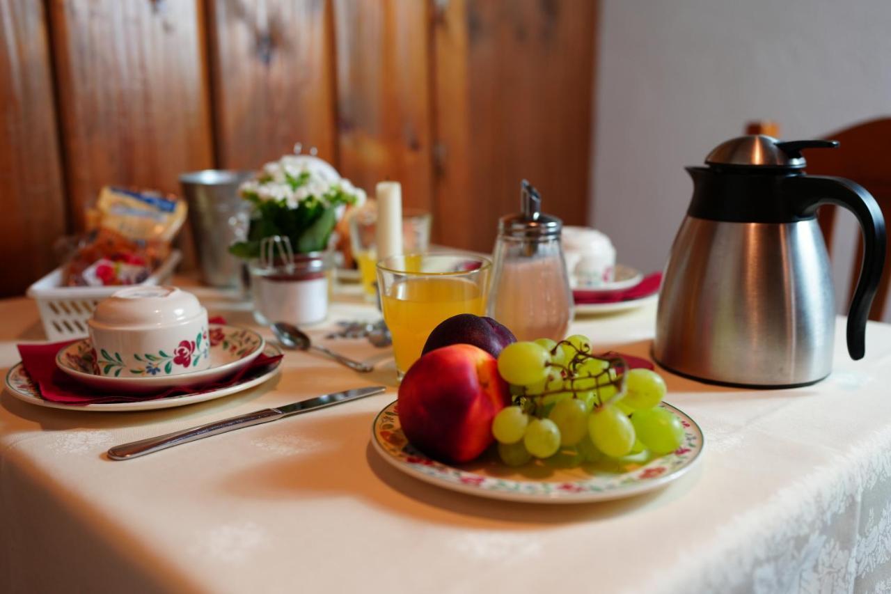 Hotel Cime Bianche ブレウイル・チェルヴィナイア エクステリア 写真