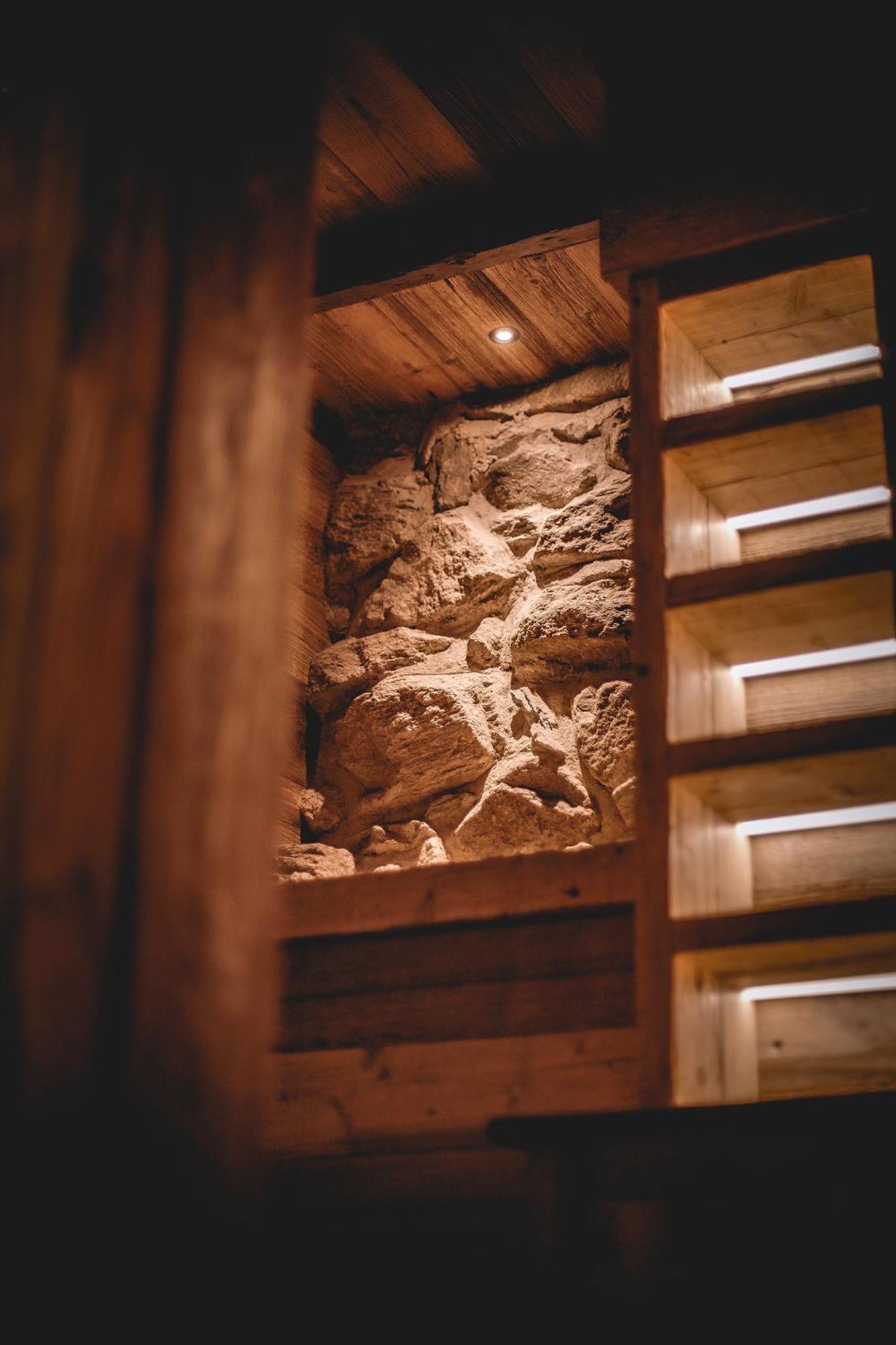 Hotel Cime Bianche ブレウイル・チェルヴィナイア エクステリア 写真