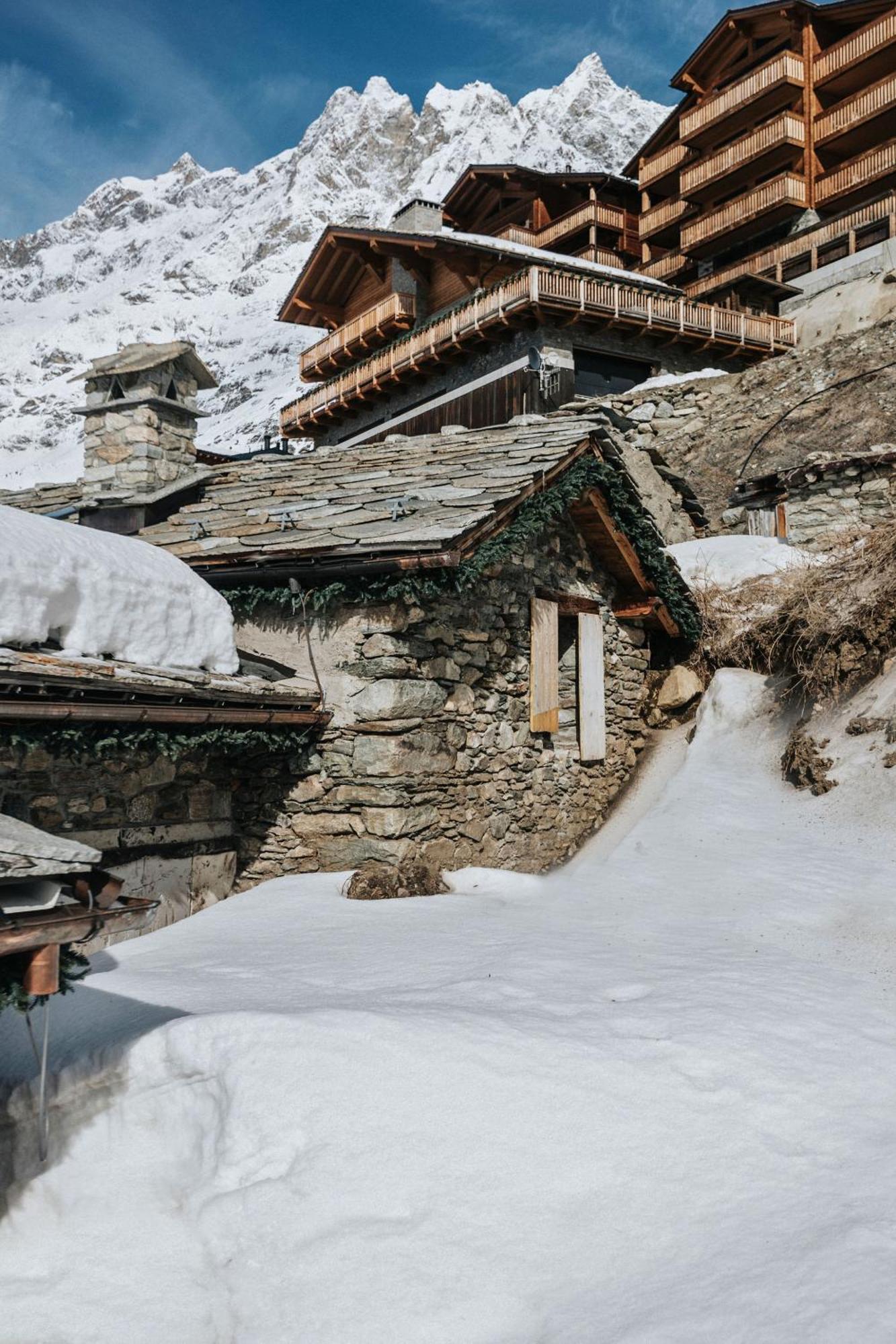 Hotel Cime Bianche ブレウイル・チェルヴィナイア エクステリア 写真