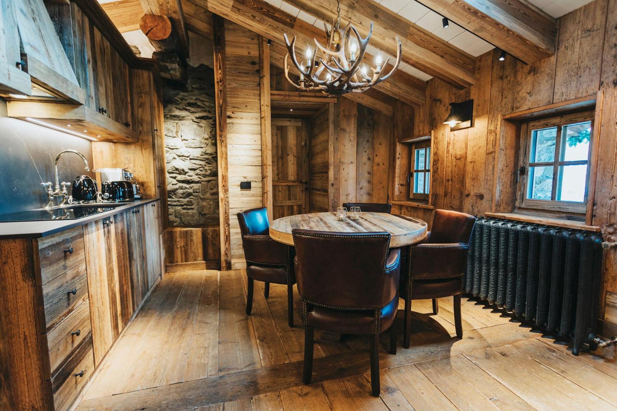 Hotel Cime Bianche ブレウイル・チェルヴィナイア エクステリア 写真