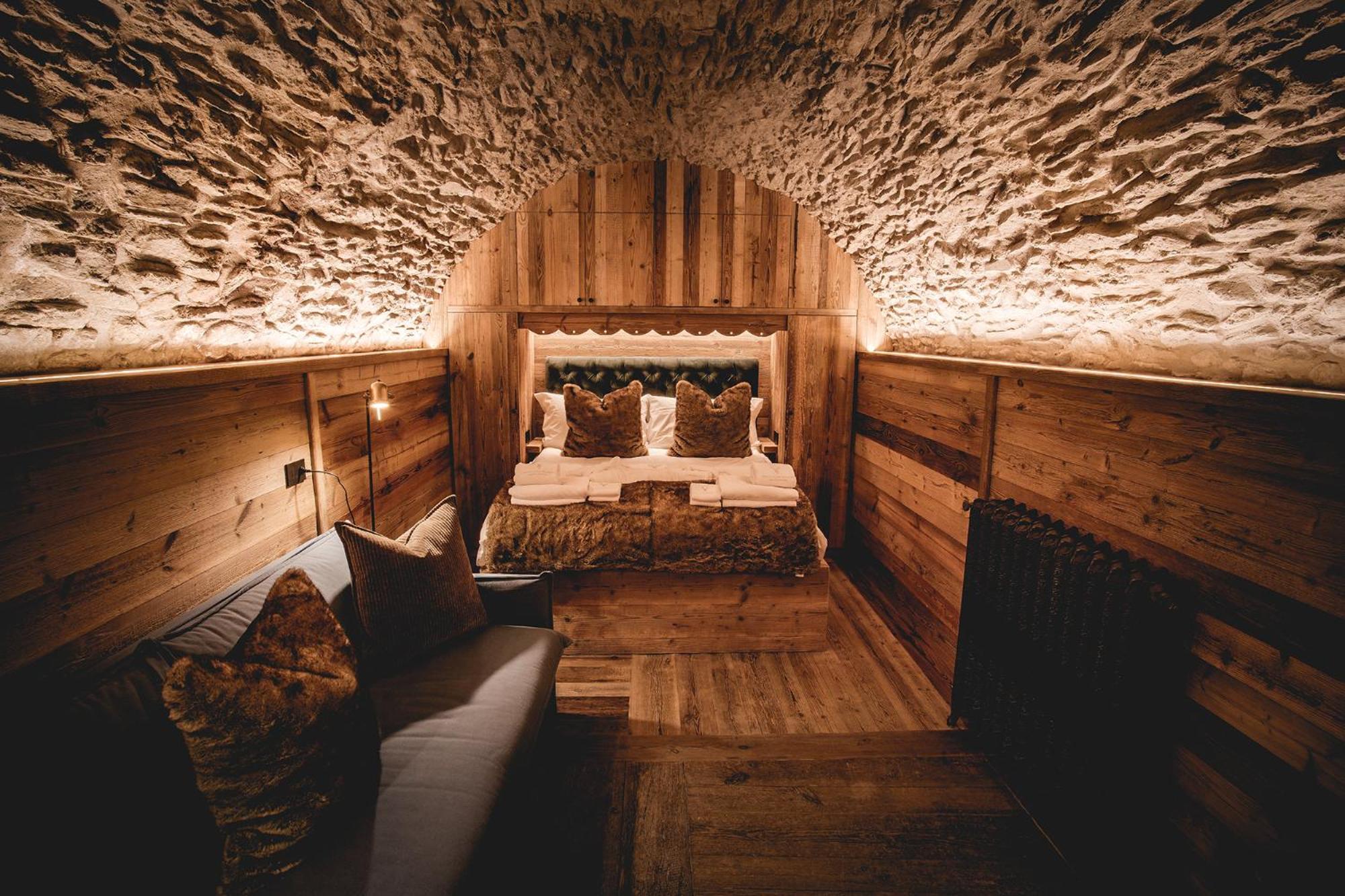 Hotel Cime Bianche ブレウイル・チェルヴィナイア エクステリア 写真
